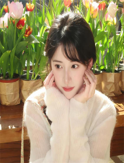 女人泡男人_猴子偷手机疯狂自拍_“骗骗”喜欢你电影免费观看