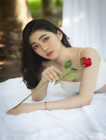 你所不知道的童话小红帽在线观看_免费无遮羞无删久久日漫大全_国产精品毛片AV久久97